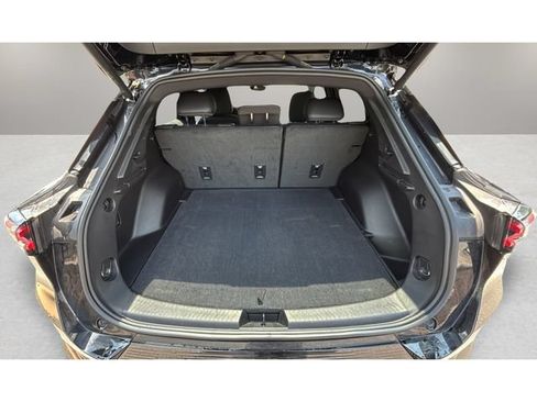 Used 2024 Chevrolet Equinox EV LT AWD/4WD image 29