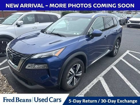 Used 2021 Nissan Rogue SL AWD/4WD image 3