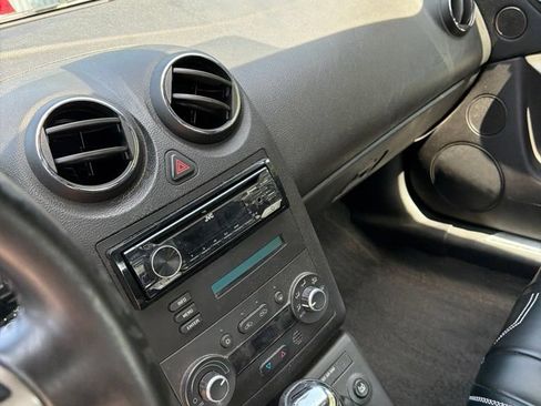 Used 2007 Pontiac G6 GT w/ Sport Package FWD image 8