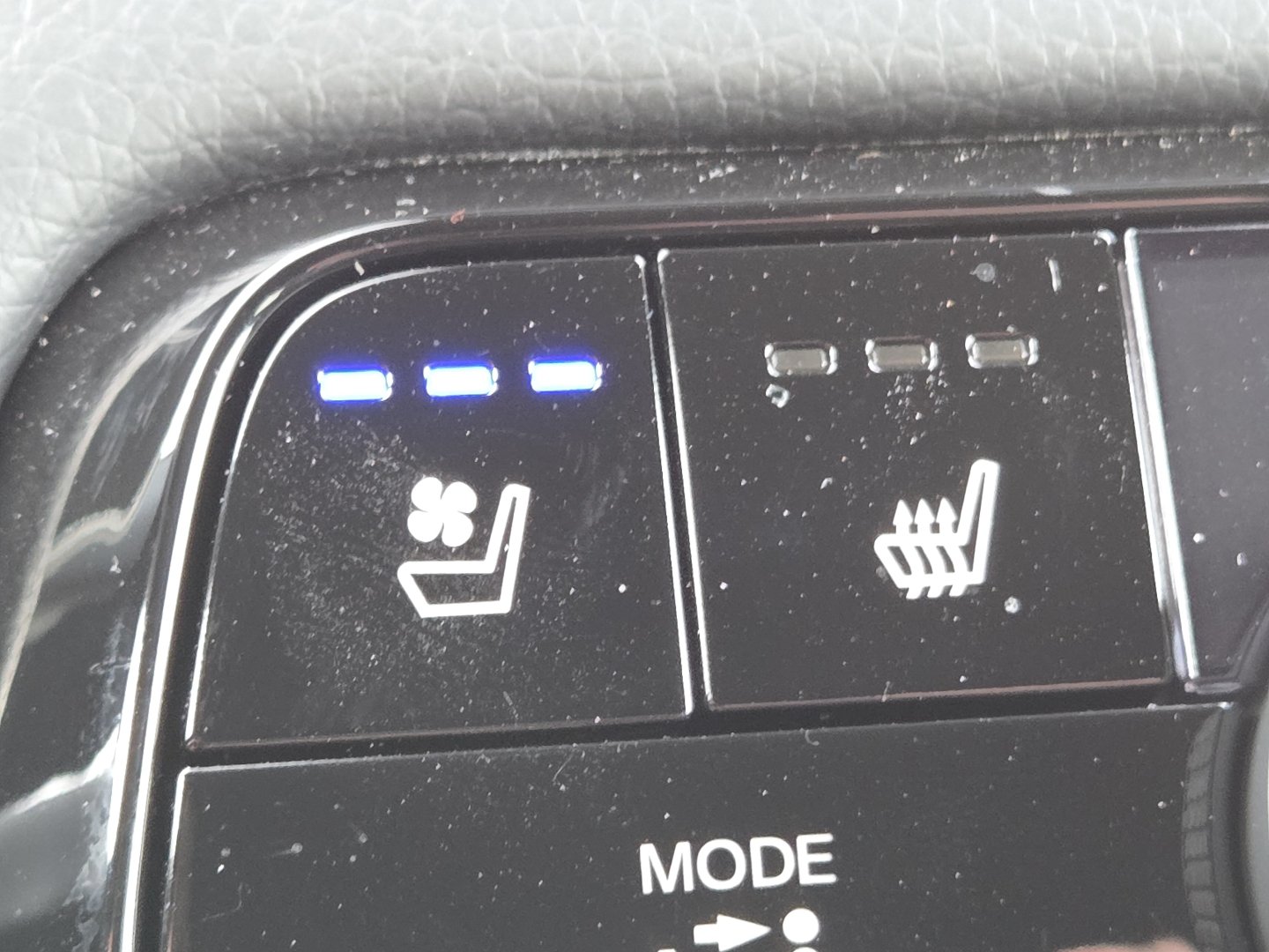 Certified 2026 Honda Pilot Black Edition image 6
