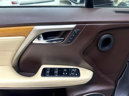 Used 2017 Lexus RX 350 FWD image 17