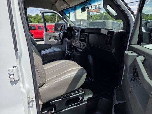 Used 2019 Chevrolet Express 2500 Extended w/ Driver Convenience Package RWD image 30