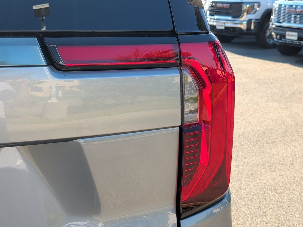 New 2026 GMC Yukon XL AT4 w/ AT4 Premium Plus Package AWD/4WD image 50