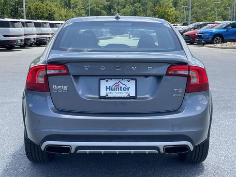 Used 2018 Volvo S60 T5 Cross Country Platinum AWD/4WD image 30