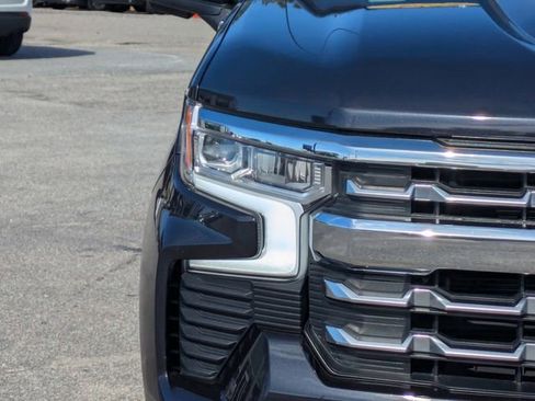 Used 2024 Chevrolet Silverado 1500 LTZ image 10