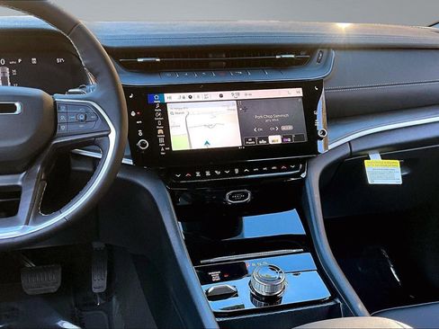 New 2026 Jeep Grand Cherokee Limited image 8