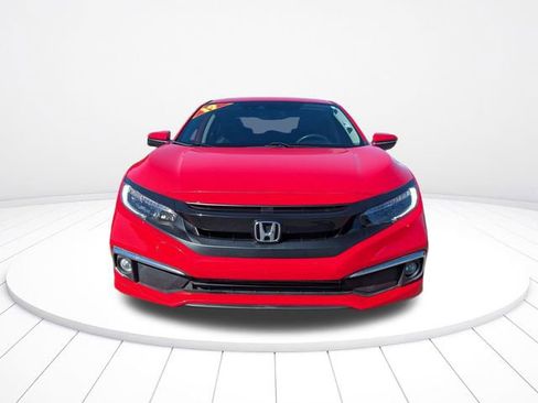 Used 2019 Honda Civic Touring image 8