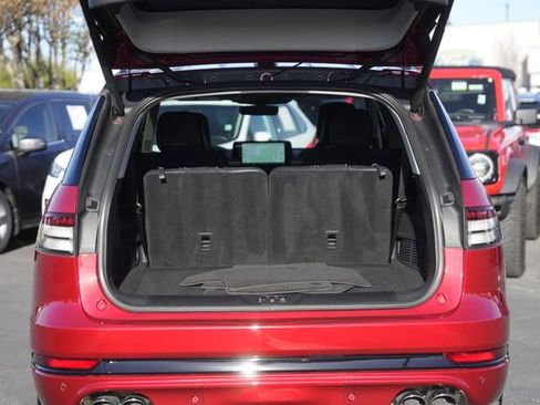 Used 2025 Lincoln Aviator Reserve w/ Equipment Group 201A image 33