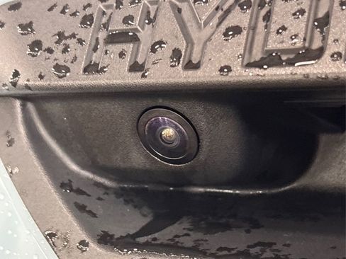 Certified 2023 Hyundai Santa Cruz SEL Premium image 16