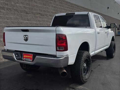 Used 2016 RAM 2500 Tradesman w/ Chrome Appearance Group AWD/4WD image 6