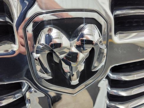 Used 2019 RAM 1500 Big Horn image 50