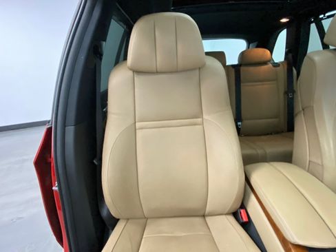 Used 2011 BMW X5 M AWD/4WD image 25