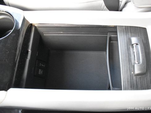 Used 2016 Honda Pilot Touring image 37