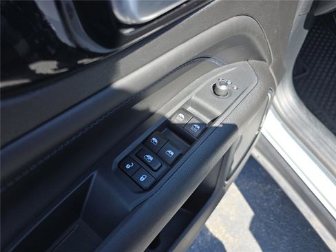 New 2026 Jeep Compass Latitude image 20