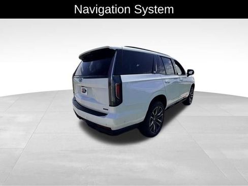 Used 2021 Cadillac Escalade Sport w/ Driver Assist Tech Package AWD/4WD image 4