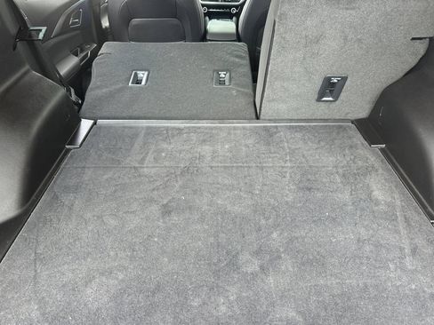 Used 2024 Chevrolet Equinox EV LT AWD/4WD image 18