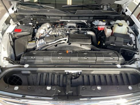 Used 2024 Chevrolet Silverado 2500 LTZ image 22