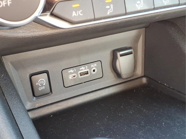 Certified 2025 Nissan Sentra SV w/ Trunk Package FWD image 16