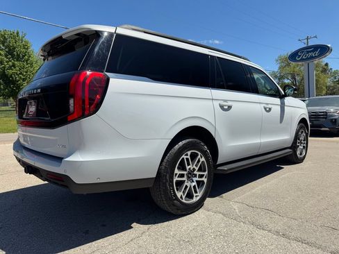 Used 2025 Ford Expedition Max Active AWD/4WD image 5