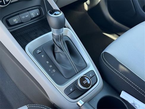 New 2026 Hyundai Venue SEL image 18