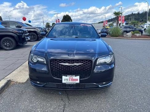 Used 2016 Chrysler 300 S w/ 300S Premium Group AWD/4WD image 2