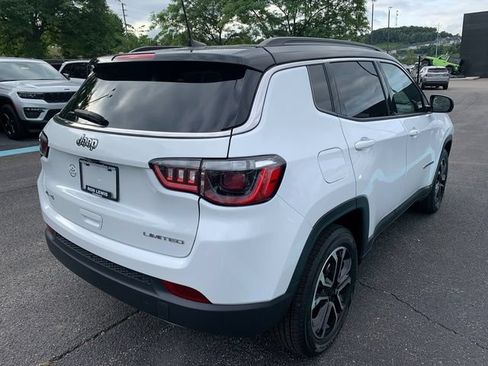 Used 2023 Jeep Compass Limited AWD/4WD image 6