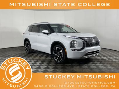 Used 2024 Mitsubishi Outlander SEL