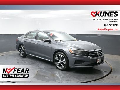 Used 2021 Volkswagen Passat 2.0T SE
