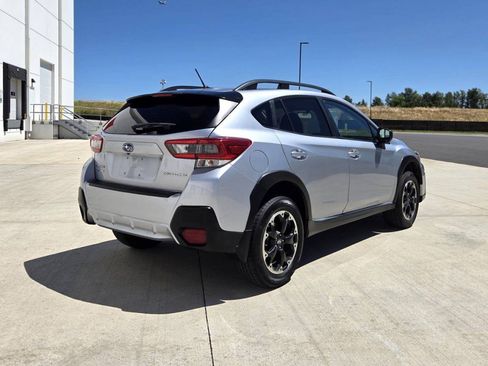 Used 2021 Subaru Crosstrek 2.0i AWD/4WD image 5