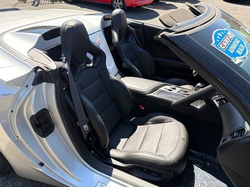 Used 2016 Chevrolet Corvette Stingray Convertible w/ 2LT Preferred Equipment Group RWD image 33