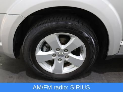 Used 2010 Dodge Journey SXT w/ Flexible Seating Group FWD image 6