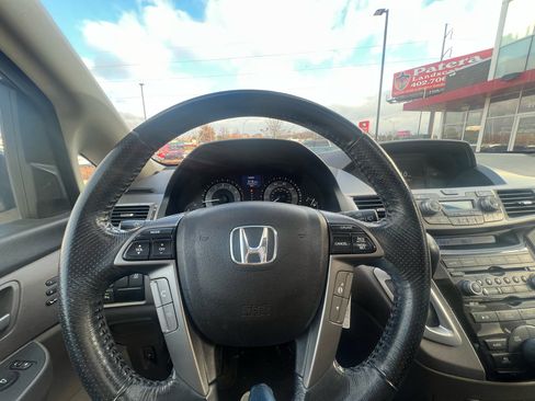 Used 2013 Honda Odyssey Touring image 14