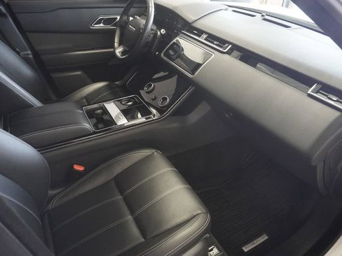 Used 2020 Land Rover Range Rover Velar S image 22