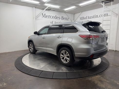 Used 2015 Toyota Highlander Plus image 5