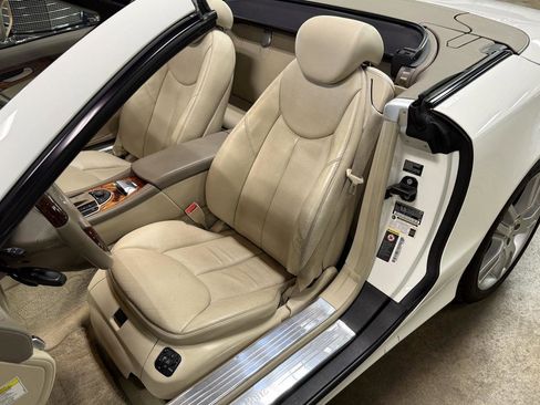 Used 2008 Mercedes-Benz SL 550 image 77