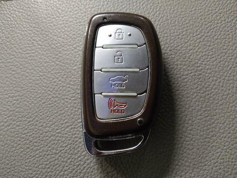 Used 2017 Hyundai Sonata Sport w/ Value Edition Package 02 image 32