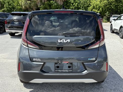 New 2025 Kia Soul EX image 5