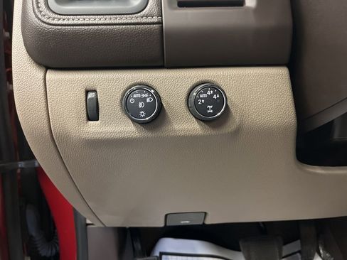 Used 2016 GMC Canyon SLT image 14