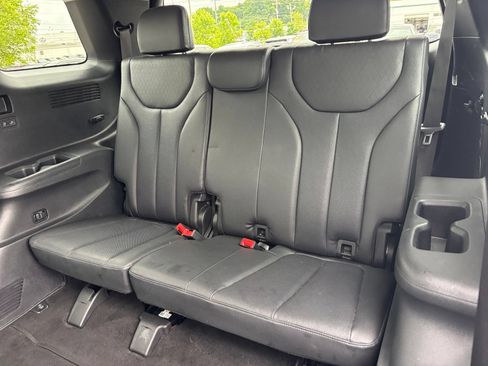 Used 2022 Hyundai Palisade SEL w/ 8P Bench Seat Package FWD image 16