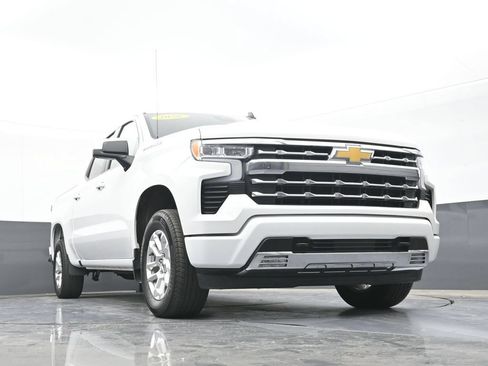 Used 2026 Chevrolet Silverado 1500 RST AWD/4WD image 52