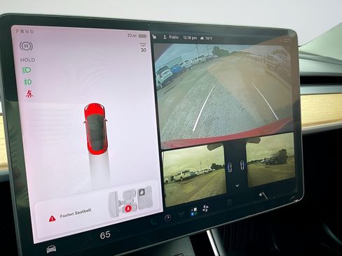 Used 2018 Tesla Model 3 Long Range RWD image 12