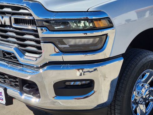 New 2026 RAM 2500 Tradesman w/ Chrome Appearance Group image 9