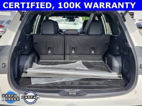 Certified 2025 Subaru Forester Limited image 5