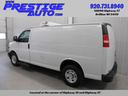 Used 2019 Chevrolet Express 2500 2500 3dr Cargo Van w/ Safety Package image 2