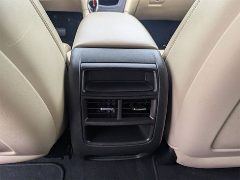 Used 2017 Cadillac XT5 Luxury w/ Driver Awareness Package image 25