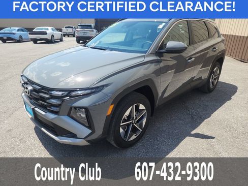 Used 2025 Hyundai Tucson SEL AWD/4WD image 4