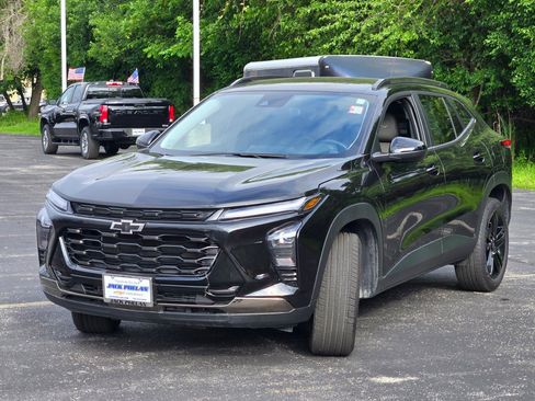 Certified 2025 Chevrolet Trax ACTIV w/ Driver Confidence Package FWD image 5