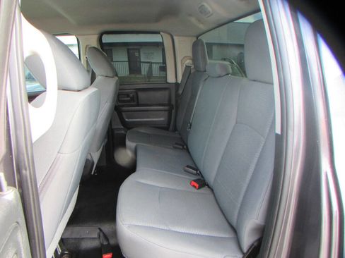 Used 2016 RAM 1500 Tradesman w/ Popular Equipment Group RWD image 38