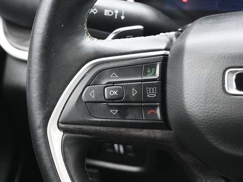 Used 2021 Jeep Grand Cherokee L Limited AWD/4WD image 15