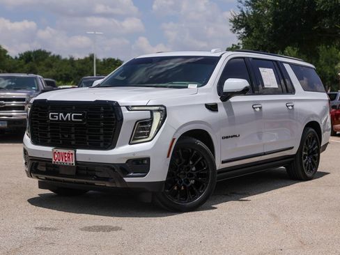 Used 2026 GMC Yukon XL Denali w/ Denali Reserve Package AWD/4WD image 1